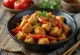 Frango xadrez light, served with fresh parsley